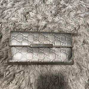 Gucci wallet